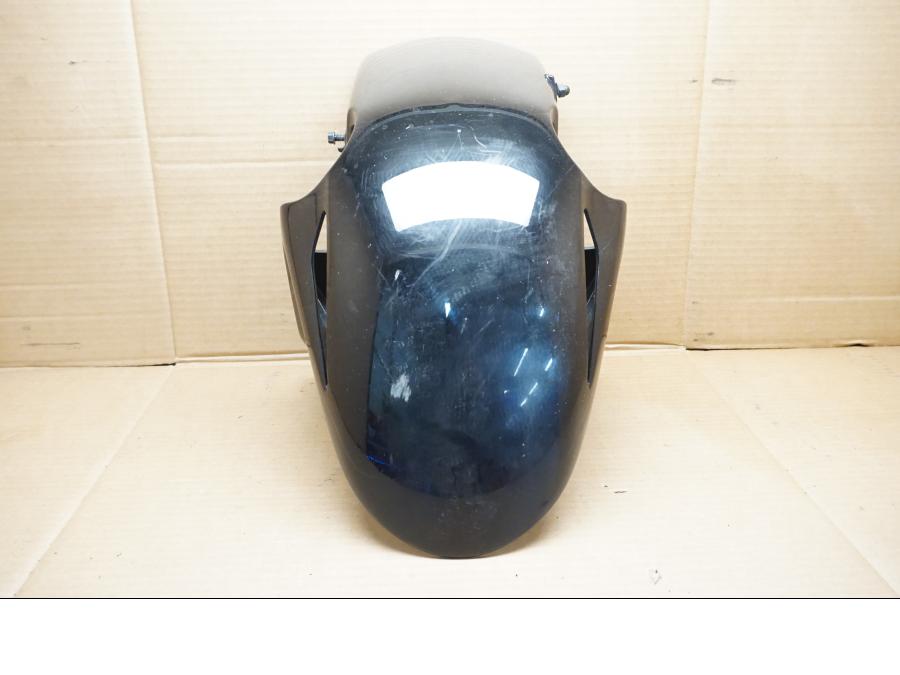 Framsidan på Framskärm från en Honda CBR 1000 RR -2010 motorcykel.