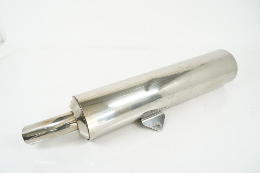 Framsidan på Ljuddämpare från en Suzuki SV 650 -2003 motorcykel.