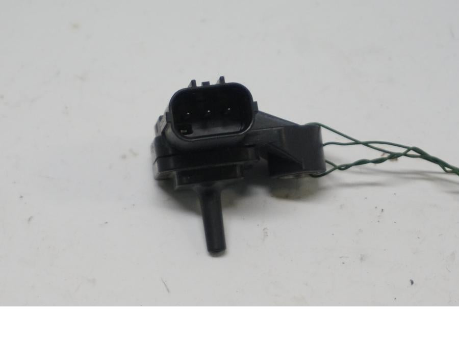 Framsidan på Mapsensor från en Yamaha FZ1-SA -2007 motorcykel.