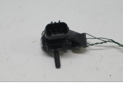 Framsidan på Mapsensor från en Yamaha FZ1-SA -2007 motorcykel.