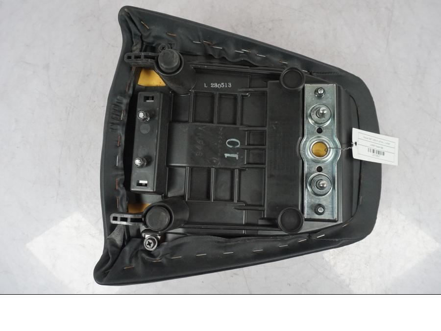 Extrabild3 på Sadel från en Suzuki GSF 1250 -2010 motorcykel.