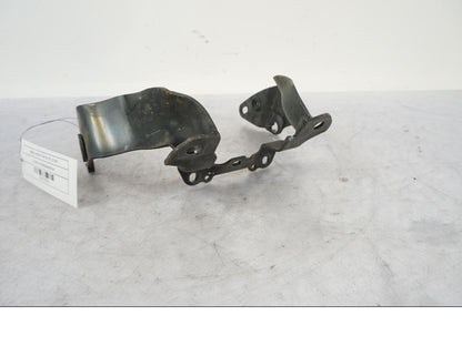 Höger sida på Strålkastarfäste från en BMW R 850 R -2004 motorcykel.