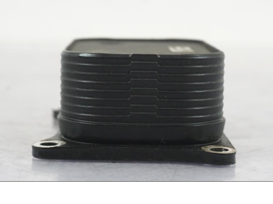 Snett uppifrån på Oljekyl från en BMW F 750 GS -2020 motorcykel.