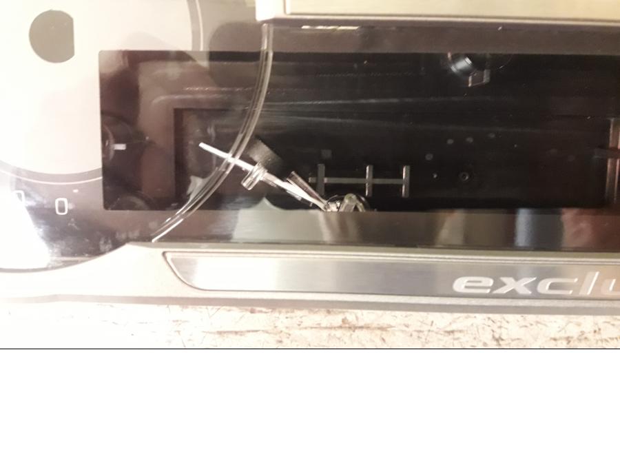 Baksidan på Instrumenthus från en BMW K 1600 -2014 motorcykel.