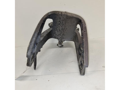 Vänster sida på Sving från en Yamaha YZF R6 -2003 motorcykel.