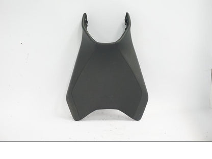 Framsidan på Sadel från en KTM 790 Duke -2018 motorcykel.