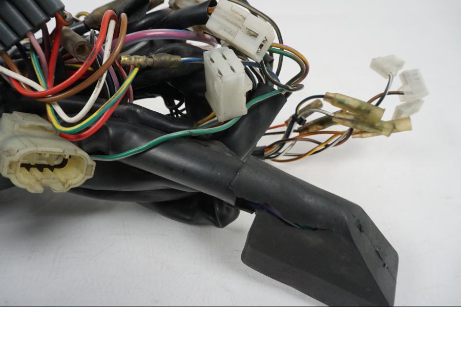 Snett nerifrån på Kabelstam från en Aprilia RS 250 -1998 motorcykel.