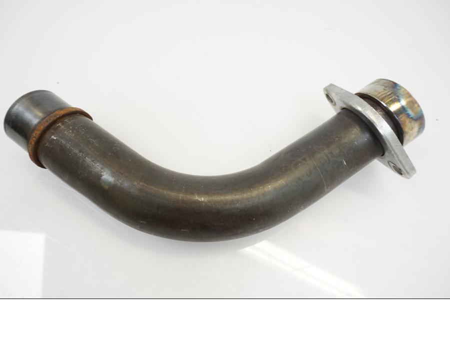 Baksidan på Mellanrör från en Honda VTR 1000 F -2003 motorcykel.