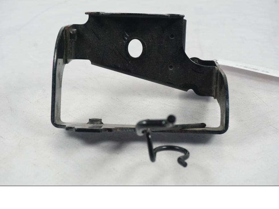 Baksidan på ABS Låda från en Kawasaki ER-6N ABS -2010 motorcykel.