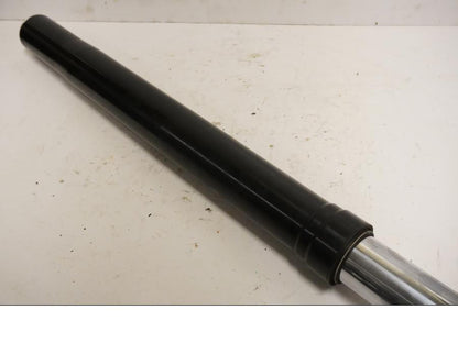 Vänster sida på Gaffelben från en KTM RC8 -2009 motorcykel.