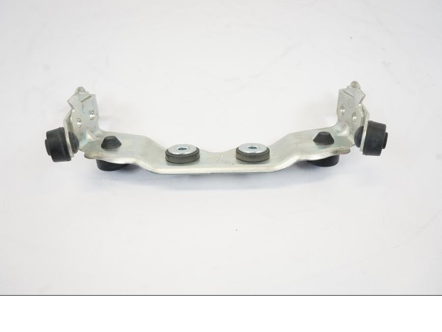 Baksidan på Bensintankfäste från en Yamaha MT-07 -2018 motorcykel.