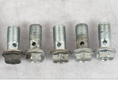 Höger sida på Skruv / Mutter etc från en Suzuki GSF 1250 -2010 motorcykel.