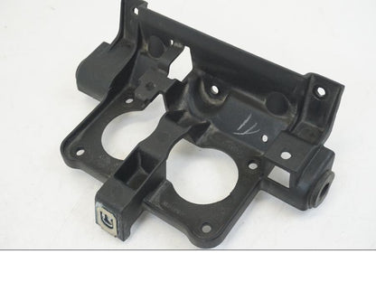 Höger sida på Baklampfäste från en Triumph TT 600 -2002 motorcykel.