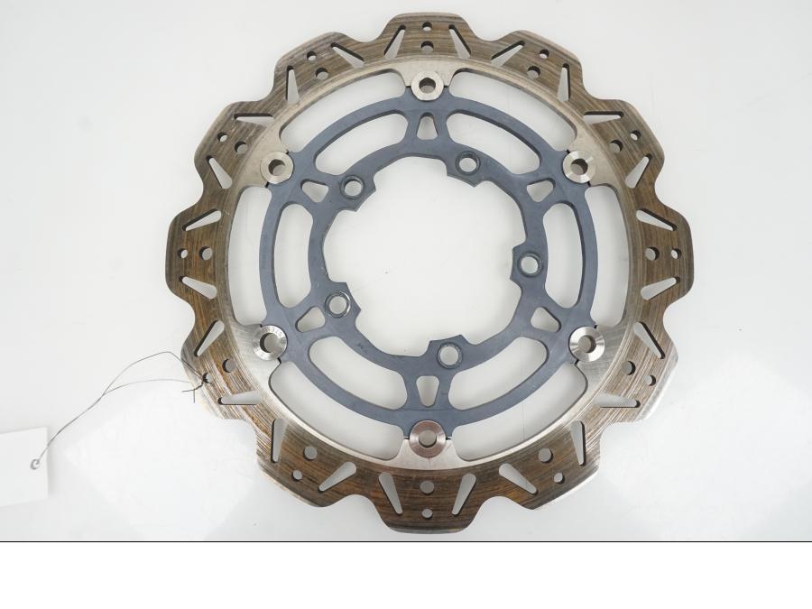 Framsidan på Bromsskiva från en Suzuki GSX-R 1000 -2007 motorcykel.
