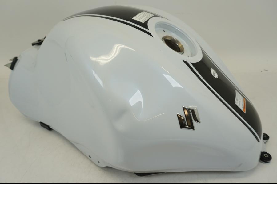 Framsidan på Bensintank från en Suzuki GSX 1300 R -2017 motorcykel.