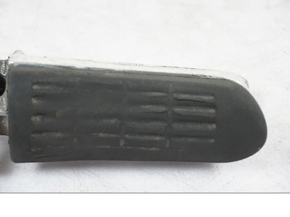 Snett uppifrån på Fotpinne från en Honda CBR 1000 F -1999 motorcykel.