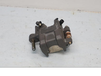 Baksidan på Bromsok från en Honda CBR 1000 RR -2004 motorcykel.