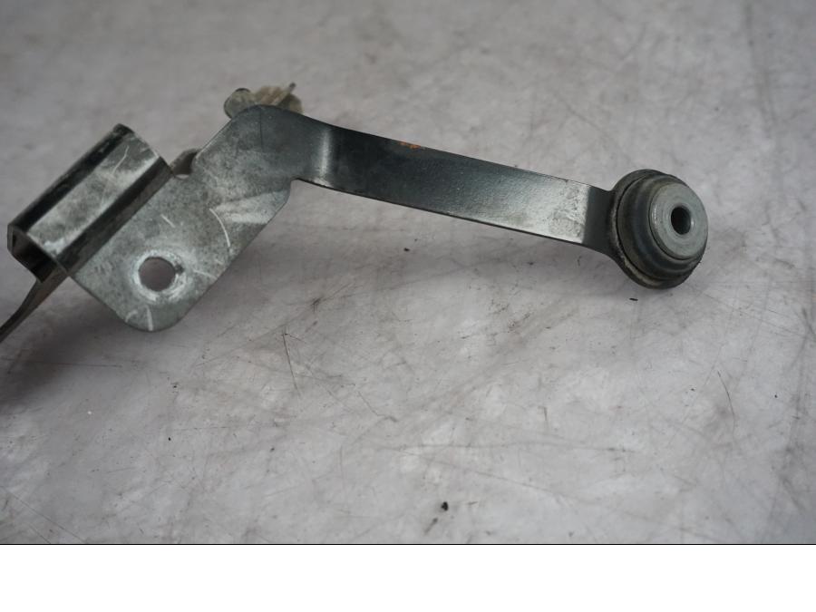 Höger sida på ABS Modulator från en Triumph Tiger Explorer -2016 motorcykel.