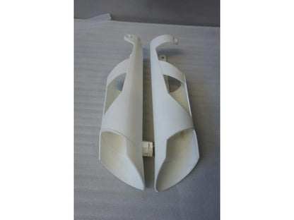 Höger sida på Gaffelbensskydd från en KTM 690 Enduro -2011 motorcykel.