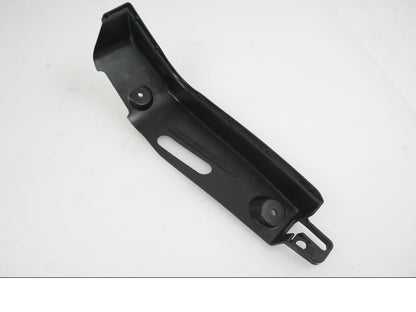 Höger sida på Vattenkylkåpa från en Yamaha YZF R6 -2006 motorcykel.