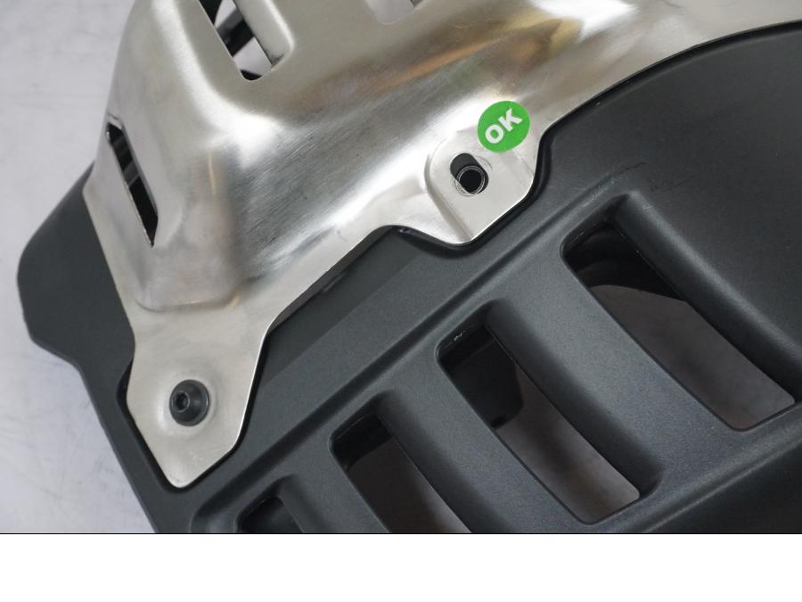 Extrabild2 på Hasplåt från en KTM 390 Adventure -2023 motorcykel.