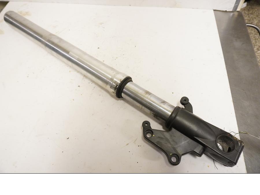 Framsidan på Gaffelben från en Cagiva Raptor 1000 -2002 motorcykel.