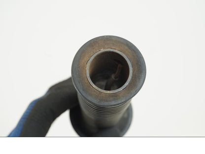 Snett uppifrån på Värmehandtag från en BMW F 650 CS -2003 motorcykel.