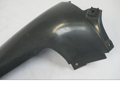 Snett nerifrån på Sidopanel från en Aprilia RS 125 -2000 motorcykel.