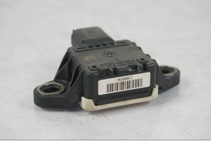 Baksidan på Tilt Sensor från en KTM 1290 Super Duke R -2018 motorcykel.