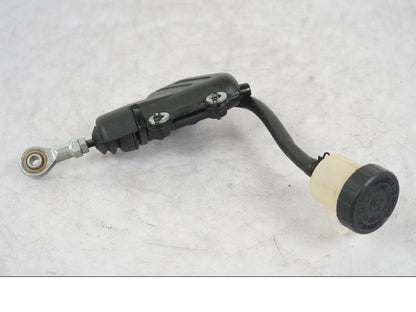 Vänster sida på Bromshuvudcylinder från en KTM 690 SM R -2009 motorcykel.