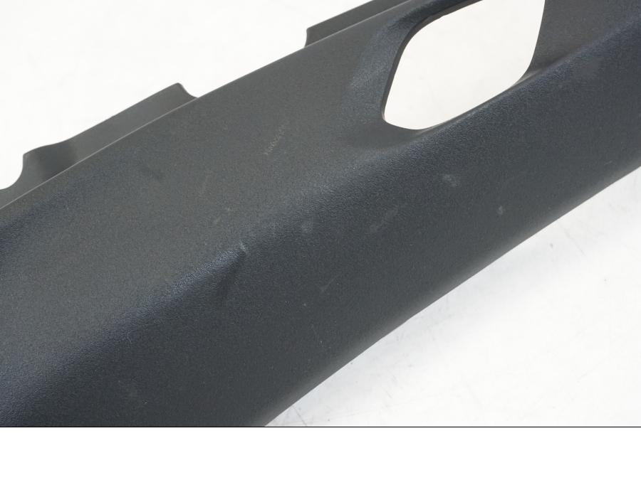 Baksidan på Bakvinge från en Yamaha MT-09 -2021 motorcykel.