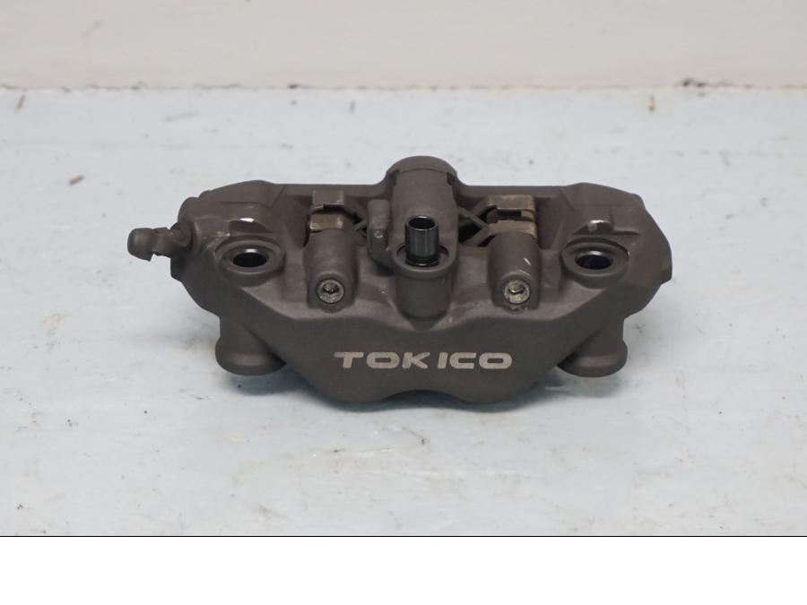 Framsidan på Bromsok från en Honda CBR 1000 RR -2004 motorcykel.