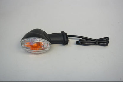 Framsidan på Blinkers från en Suzuki SFV 650 A Gladius -2012 motorcykel.