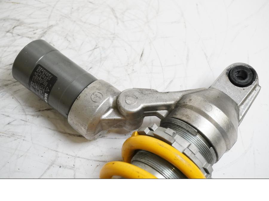 Höger sida på Stötdämpare från en Ducati 848 EVO -2011 motorcykel.