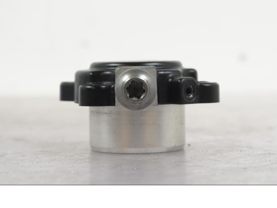 Vänster sida på Kopplingslavcylinder från en BMW K 1600 GTL -2015 motorcykel.