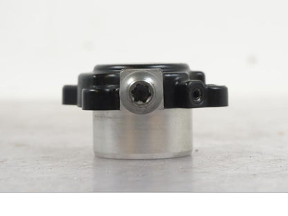 Vänster sida på Kopplingslavcylinder från en BMW K 1600 GTL -2015 motorcykel.