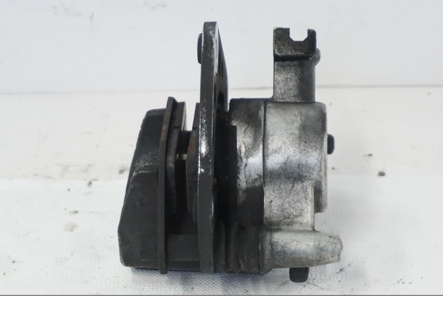 Snett uppifrån på Bromsok från en Kawasaki VN 1500 -1996 motorcykel.