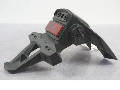 Extrabild1 på Skylthållare från en Yamaha MT-09 -2016 motorcykel.