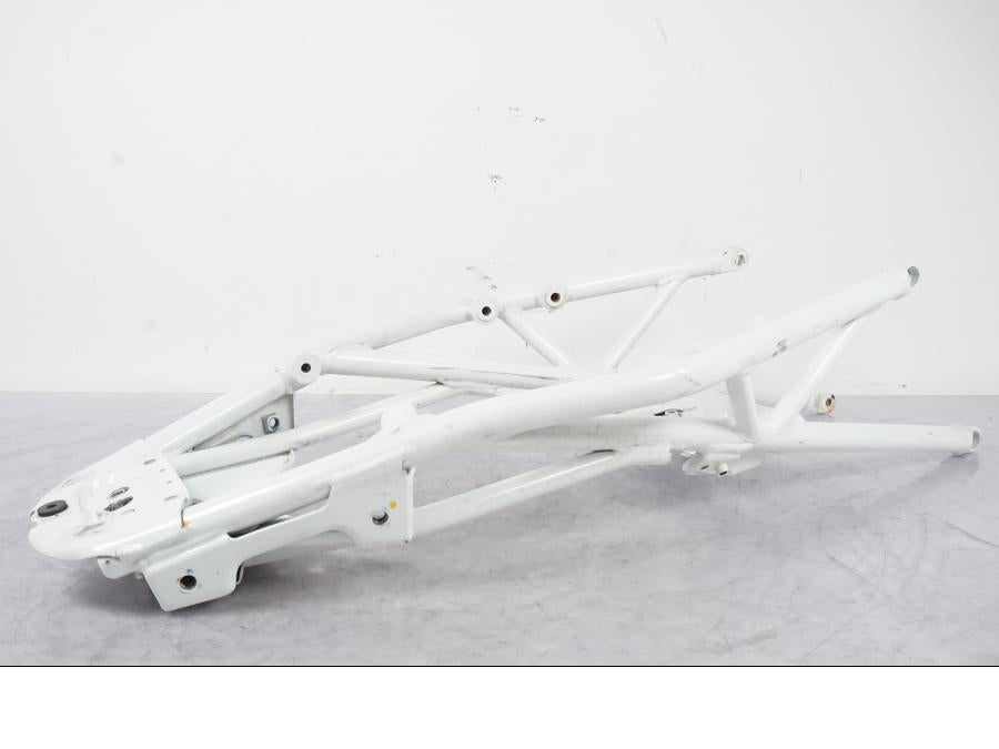 Snett nerifrån på Bakram från en KTM 390 Duke -2018 motorcykel.