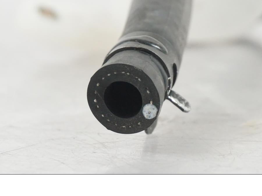 Baksidan på Bromsvätskebehållare från en BMW R 1250 GS -2021 motorcykel.