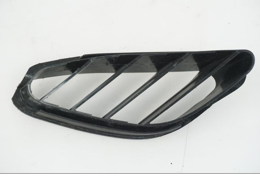 Vänster sida på Luftintag från en Suzuki GSX-R 750 -2009 motorcykel.