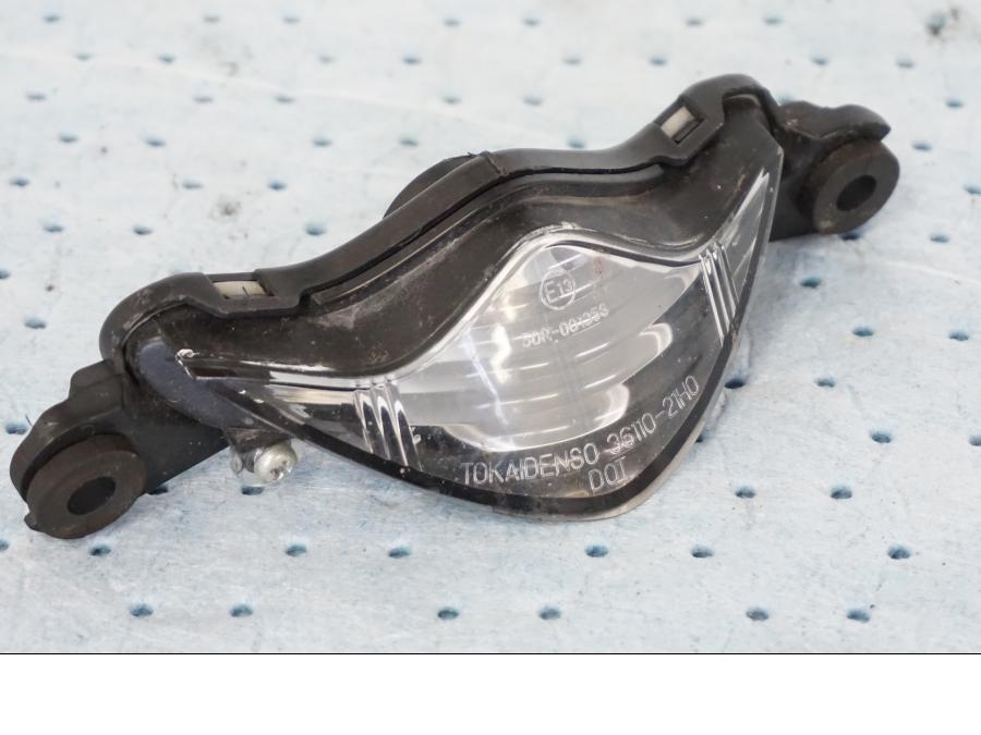 Baksidan på Parkeringsljus från en Suzuki GSX-R 1000 -2008 motorcykel.