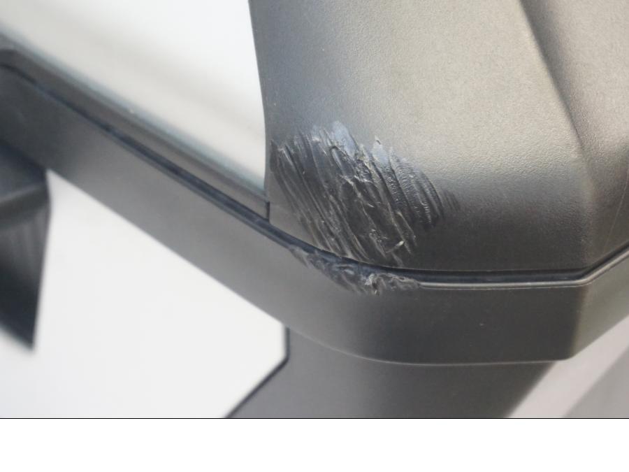 Snett nerifrån på Topbox från en KTM 790 Adventure -2020 motorcykel.