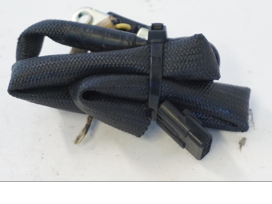 Höger sida på Tändpickup från en Kawasaki ER-6N -2012 motorcykel.