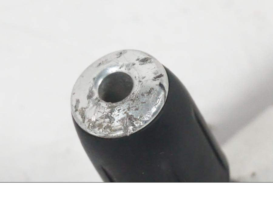 Snett uppifrån på Växelpedal från en MV Agusta Dragster -2014 motorcykel.