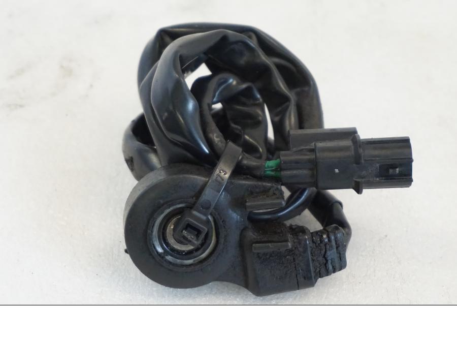 Framsidan på Sidostödsbrytare från en Honda CBR 1000 RR -2010 motorcykel.