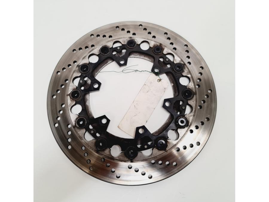 Baksidan på Bromsskiva från en BMW R 1100 R -1998 motorcykel.