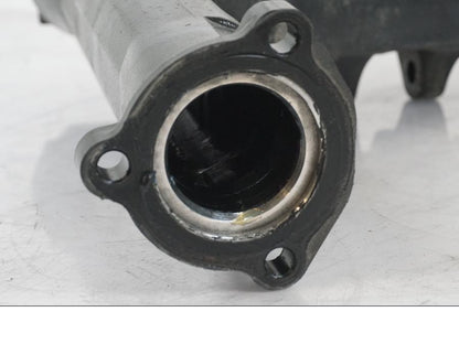 Snett uppifrån på Sving från en Suzuki VZR 1800 -2009 motorcykel.