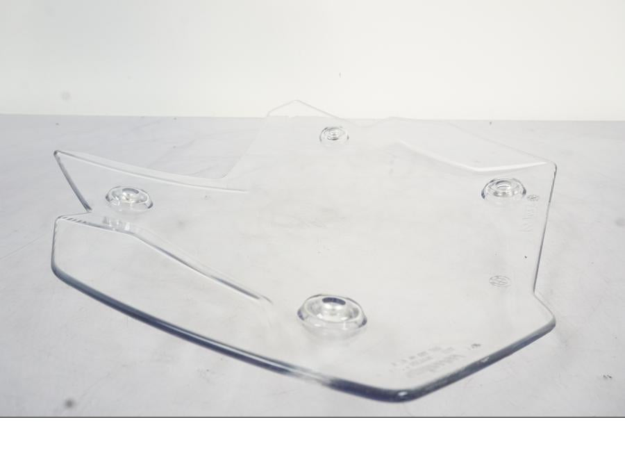 Höger sida på Vindruta från en BMW F 850 GS -2021 motorcykel.