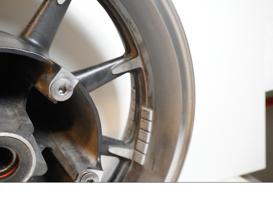 Extrabild4 på Fälg från en Kawasaki VN 1700 Classic Tourer -2009 motorcykel.